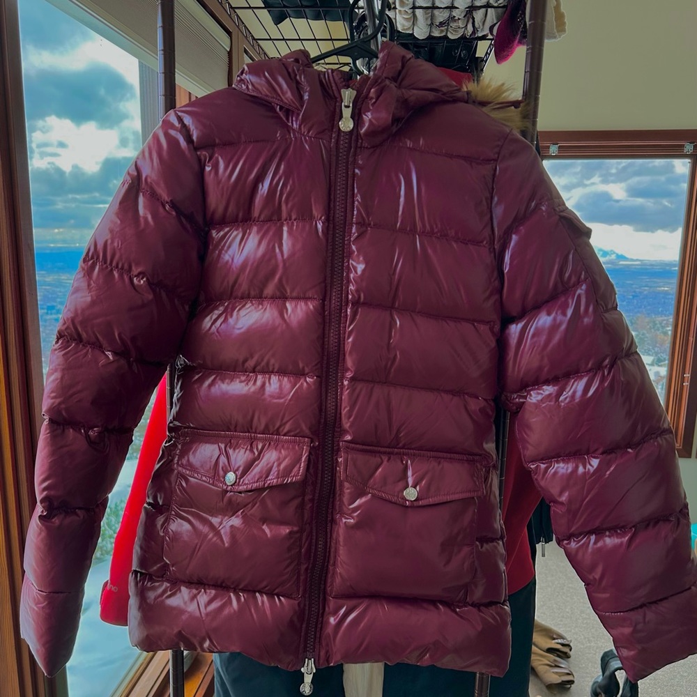 PYRENEX Women’s Authentic Shiny Down Parka
